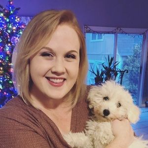 Meet your Posher, Abbie